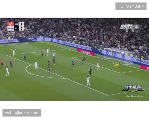 皇马4-0大胜埃尔切,全场控球率62%,进攻三区传球成功率高达85% 皇马4-0大胜埃尔切,全场控球率62%,进攻三区传球成功率高达85%